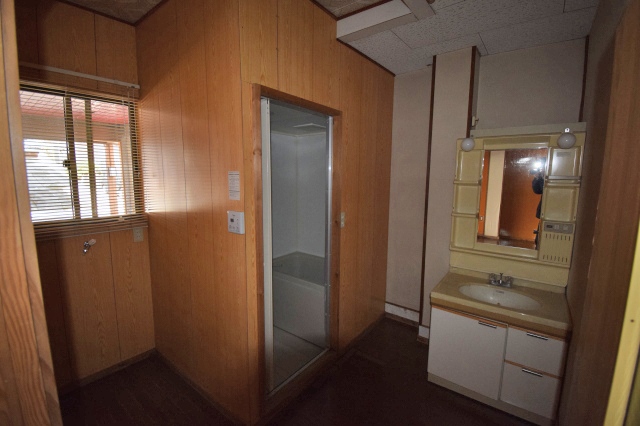 長野県中古店舗住宅