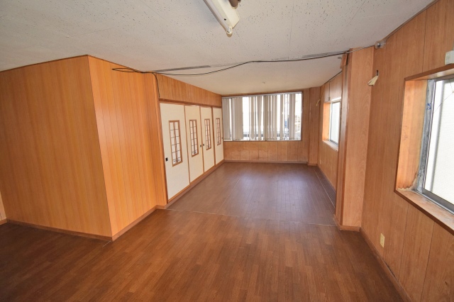 長野県中古店舗住宅