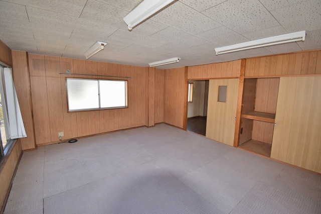 長野県中古店舗住宅