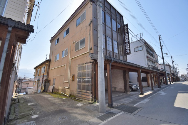 長野県中古店舗住宅